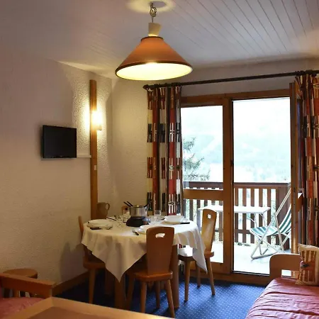 Apartment Cosy 5 Pers, Meribel, Proche Des Pistes Et Commerces, Animaux Admis - Fr-1-180-61